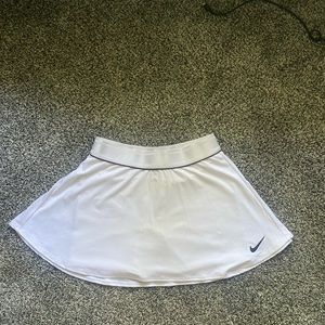 white nike tennis skirt